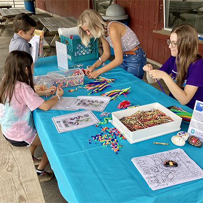 Our kid-oriented painting classes are a fun way for kids to explore art!