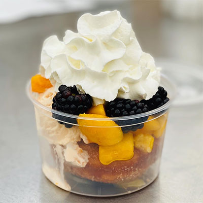 Enjoy something fresh and nutritious with our fresh peach desserts!